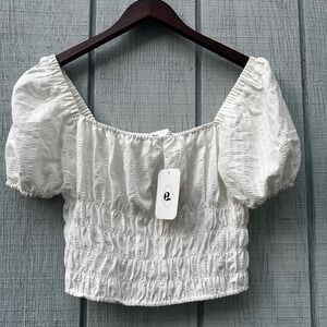 NWT Elodie White Textured Smocked Square Neck Puff Sleeve Crop Top Womens Medium